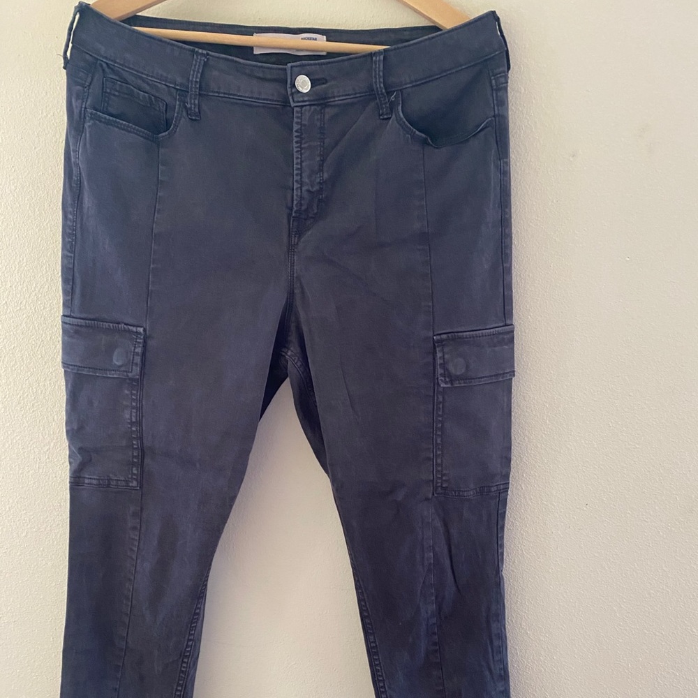 Old Navy Charcoal High-Rise Skinny Cargo Pants